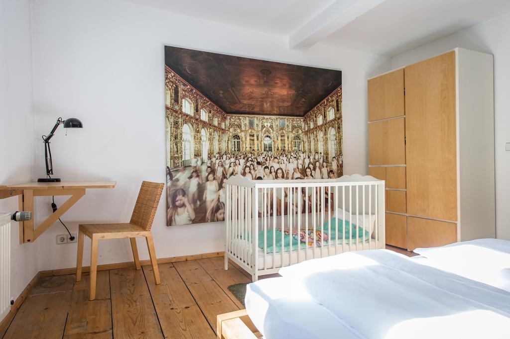 וויימר "Goethezimmer" Ferienwohnung Und Zimmer Am Burgplatz מראה חיצוני תמונה